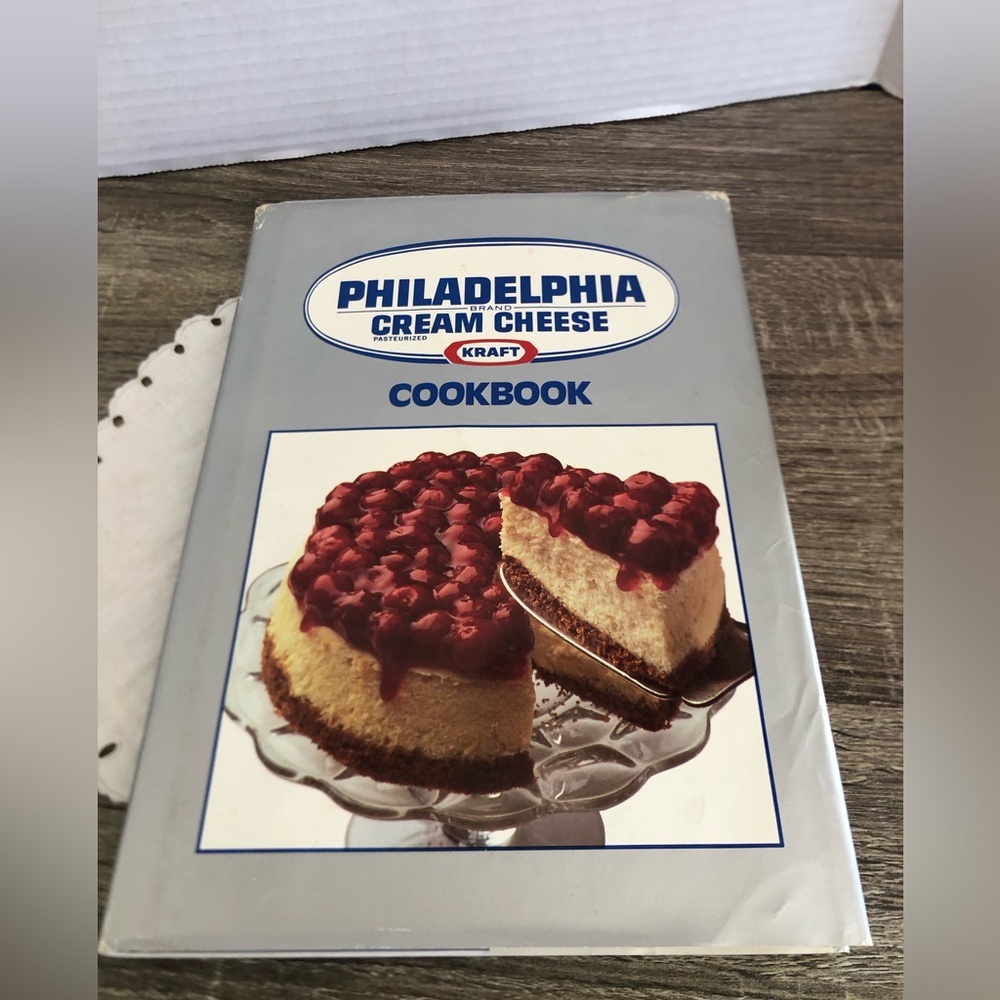 Vtg 1988 Philadelphia Cream Cheese Cookbook